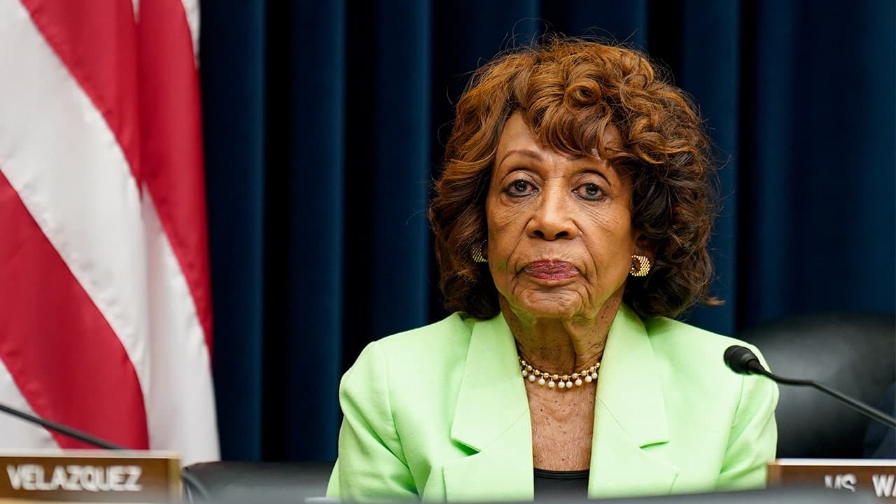 Mad Maxine Waters' 25th Amendment Stunt
